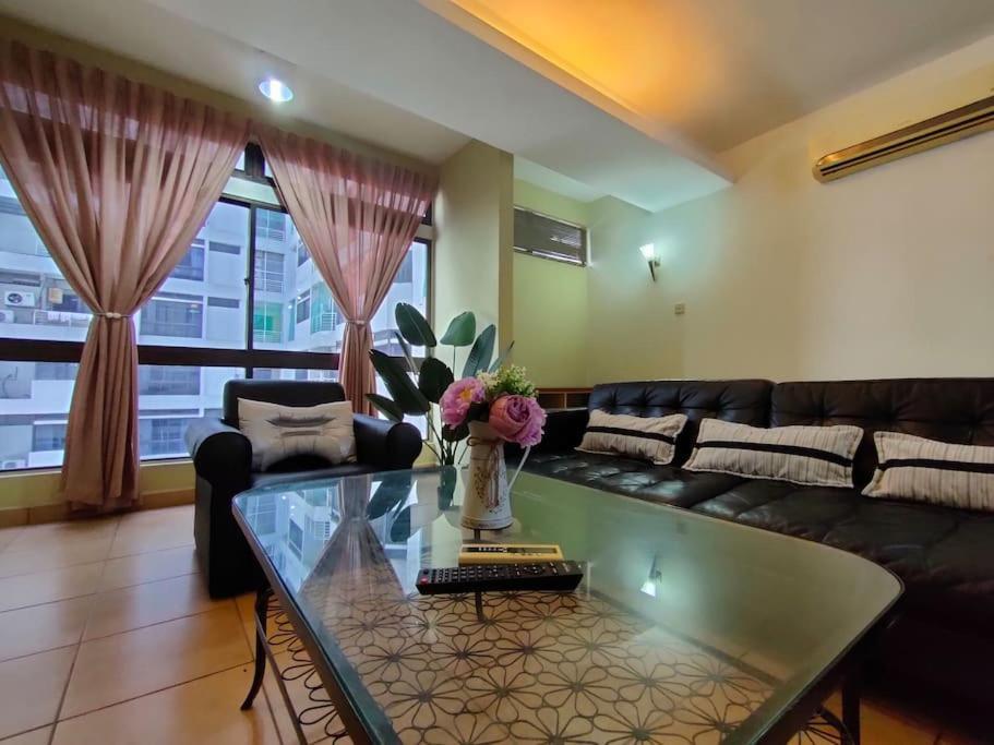 קואלה לומפור Pavilion Fahrenheit 88 Bukit Bintang 3 Bedrooms מראה חיצוני תמונה